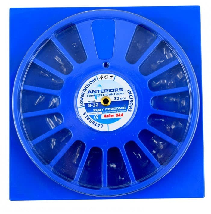 Polyester crown forms set, laterals, lower incisors, incisors (32 pieces) – oficiali Falcon Medical produkto nuotrauka